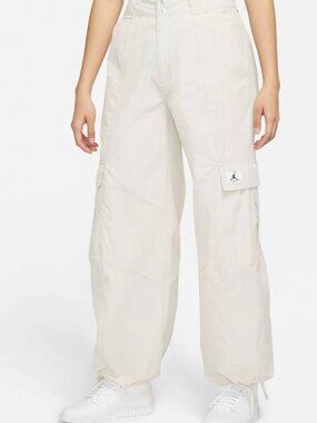 Nike Jordan Essentials Women's Utility Pants White/Cream - Size XS
